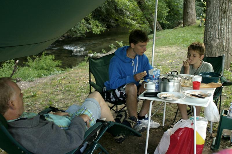 IMG_4008a.jpg